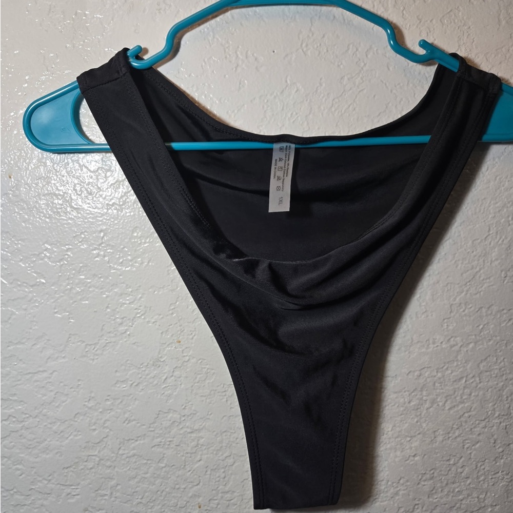SHEIN Black High Cut Bikini Bottom